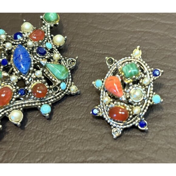 Vintage Hollycraft Multi Color Rhinestone Faux Pearl Brooch And Clip Earrings - Picture 3 of 12